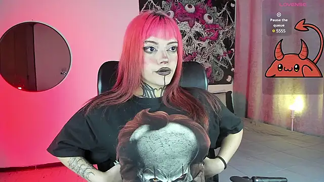 Snapshot of LilithMadness chatting on February 22, 2025, 3:56 am LilithMadness online show from February 22, 2025, 3:56 am