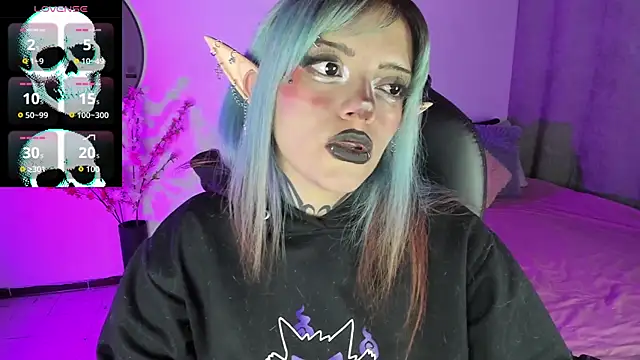 Snapshot of LilithMadness chatting on September 19, 2025, 3:30 am LilithMadness online show from September 19, 2025, 3:30 am