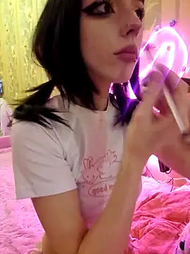 Snapshot of _Alice_0-0 chatting on December 6, 2024, 7:45 pm  Alice 0-0 online show from December 6, 2024, 7:45 pm