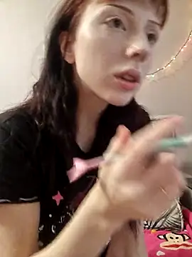 Snapshot of _Alice_0-0 chatting on October 12, 2025, 9:41 am  Alice 0-0 online show from October 12, 2025, 9:41 am