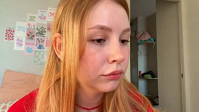 Snapshot of HoneyAudrey chatting on February 24, 2026, 3:15 am HoneyAudrey online show from February 24, 2026, 3:15 am