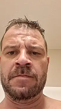 Snapshot of Davo84123 chatting on March 6, 2026, 5:42 pm Davo84123 online show from March 6, 2026, 5:42 pm