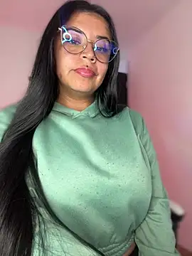 Devilsweet17 online show from March 10, 2026, 12:15 am