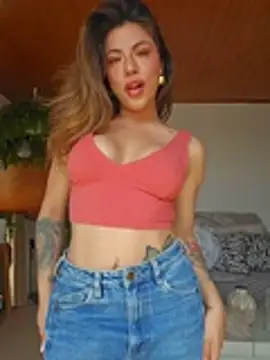 Snapshot of Karen_San_Miguel chatting on March 1, 2026, 6:43 pm Karen San Miguel online show from March 1, 2026, 6:43 pm