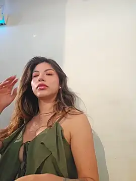 Snapshot of Karen_San_Miguel chatting on March 7, 2026, 7:55 pm Karen San Miguel online show from March 7, 2026, 7:55 pm