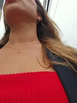 Snapshot of Karen_San_Miguel chatting on March 25, 2026, 8:15 pm Karen San Miguel online show from March 25, 2026, 8:15 pm