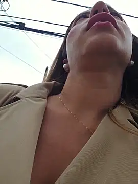 Snapshot of Karen_San_Miguel chatting on April 4, 2026, 9:01 pm Karen San Miguel online show from April 4, 2026, 9:01 pm