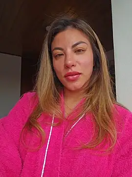 Snapshot of Karen_San_Miguel chatting on April 13, 2026, 7:19 pm Karen San Miguel online show from April 13, 2026, 7:19 pm