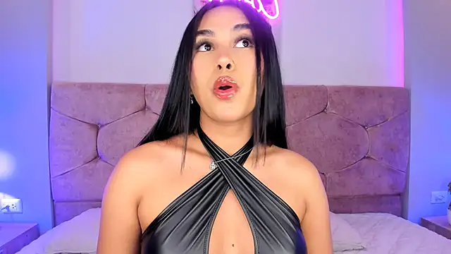 Cameliaa Smiith online show from December 28, 2024, 3:37 am