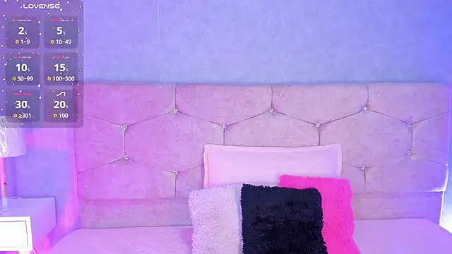 Cameliaa Smiith online show from September 10, 2025, 3:17 am