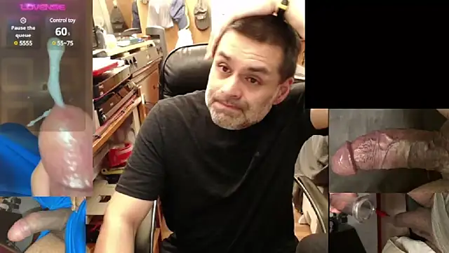 Snapshot of ClampMaster chatting on March 16, 2025, 8:00 pm ClampMaster online show from March 16, 2025, 8:00 pm