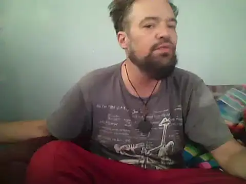 Snapshot of LECHEBALLS chatting on March 13, 2025, 6:01 pm LECHEBALLS online show from March 13, 2025, 6:01 pm