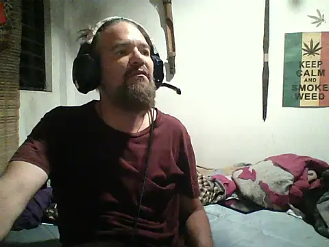 Snapshot of LECHEBALLS chatting on December 21, 2025, 2:19 am LECHEBALLS online show from December 21, 2025, 2:19 am