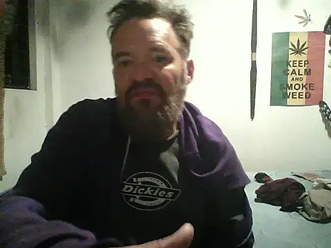 Snapshot of LECHEBALLS chatting on December 23, 2025, 7:06 am LECHEBALLS online show from December 23, 2025, 7:06 am