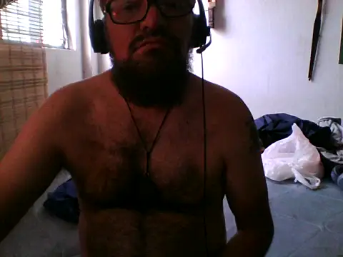 Snapshot of LECHEBALLS chatting on April 1, 2026, 8:17 pm LECHEBALLS online show from April 1, 2026, 8:17 pm