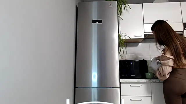 SierraSky  online show from February 13, 2025, 6:05 pm