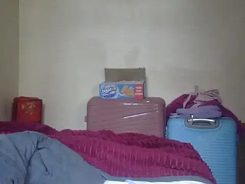 Sexy racy rebel  online show from October 7, 2025, 2:14 pm