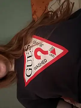 elizabethgoddess online show from September 25, 2025, 8:40 am