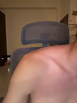 Snapshot of Ner0924_N chatting on November 18, 2025, 2:43 pm Ner0924 N online show from November 18, 2025, 2:43 pm