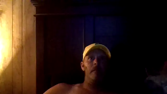 Snapshot of big-fun1981 chatting on July 26, 2026, 2:31 am big-fun1981 online show from July 26, 2026, 2:31 am