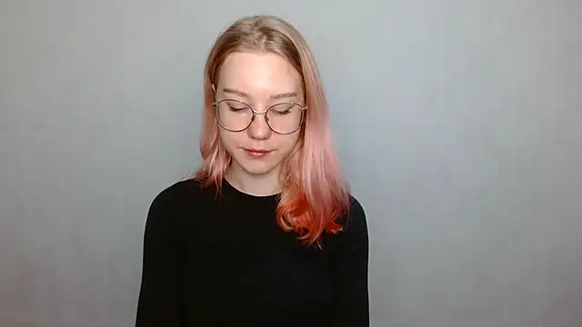 Snapshot of cindi_hot chatting on December 14, 2024, 9:40 am cindi hot online show from December 14, 2024, 9:40 am