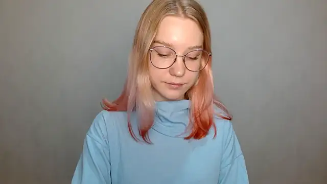 Snapshot of cindi_hot chatting on December 20, 2024, 1:00 pm cindi hot online show from December 20, 2024, 1:00 pm