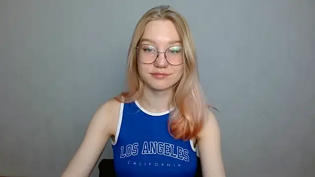 Snapshot of cindi_hot chatting on January 3, 2025, 9:36 am cindi hot online show from January 3, 2025, 9:36 am