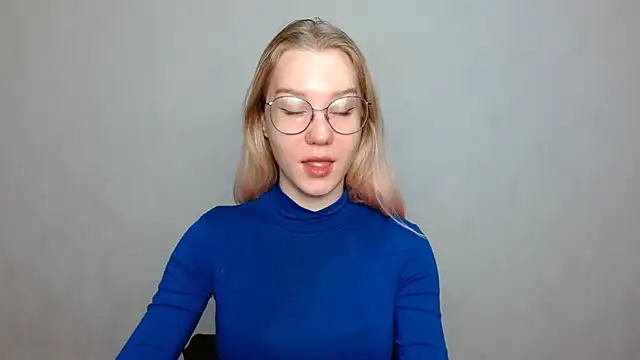 Snapshot of cindi_hot chatting on January 18, 2025, 9:34 am cindi hot online show from January 18, 2025, 9:34 am