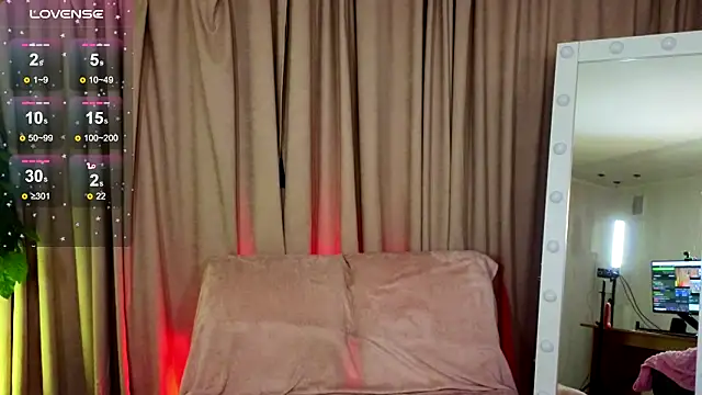 SusieMorris online show from February 19, 2025, 5:27 am