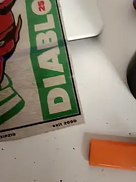 Snapshot of KidoXVII chatting on October 2, 2025, 5:03 am KidoXVII online show from October 2, 2025, 5:03 am