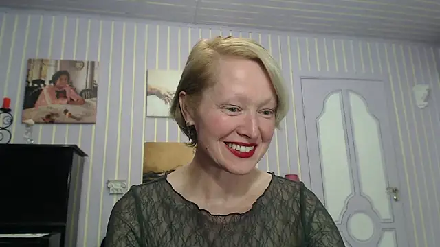 Snapshot of Marquise555 chatting on May 31, 2026, 6:09 pm Marquise555 online show from May 31, 2026, 6:09 pm