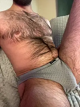 Deckard Webb1  online show from April 25, 2026, 4:48 pm