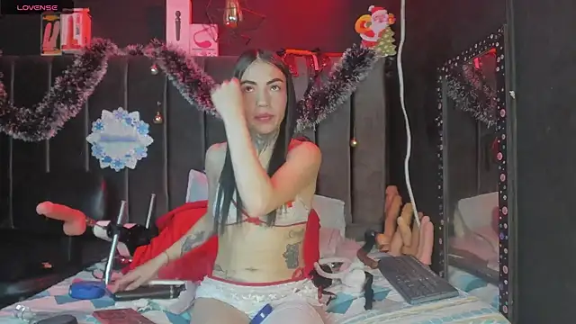 Snapshot of Alice_ch1 chatting on December 20, 2024, 1:47 am Alice ch1 online show from December 20, 2024, 1:47 am