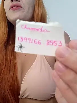 Paolaruiva online show from January 31, 2025, 8:12 pm