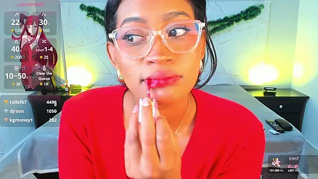 Snapshot of LAYLATAYLOR_ chatting on December 21, 2024, 6:52 am LAYLATAYLOR online show from December 21, 2024, 6:52 am