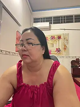 Snapshot of NDith chatting on June 14, 2026, 8:11 pm NDith online show from June 14, 2026, 8:11 pm