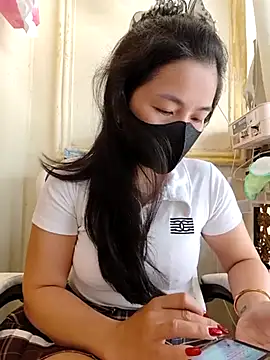 Snapshot of lyna_bl chatting on March 10, 2025, 2:06 am lyna bl online show from March 10, 2025, 2:06 am