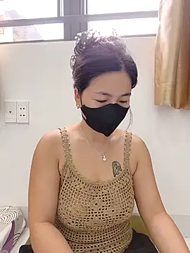 Snapshot of lyna_bl chatting on November 18, 2025, 1:11 am lyna bl online show from November 18, 2025, 1:11 am