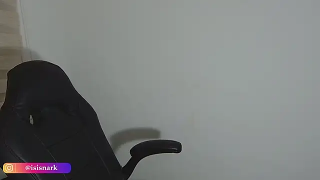 Isis69  online show from March 6, 2026, 12:51 am