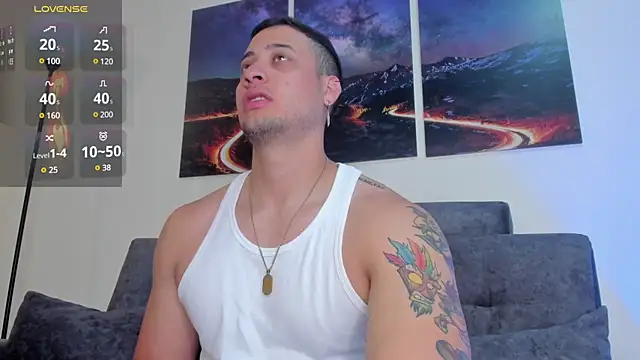 Snapshot of matt_saill chatting on January 14, 2025, 12:35 pm matt saill online show from January 14, 2025, 12:35 pm