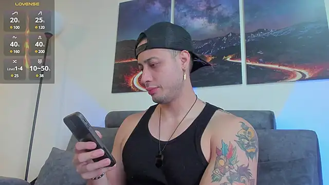 Snapshot of matt_saill chatting on February 4, 2025, 10:34 pm matt saill online show from February 4, 2025, 10:34 pm