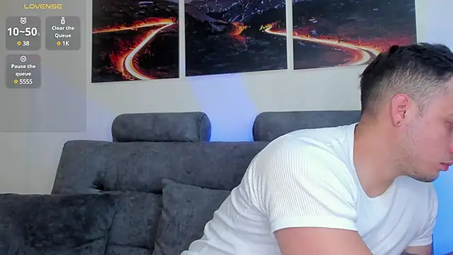 Snapshot of matt_saill chatting on February 26, 2025, 12:47 pm matt saill online show from February 26, 2025, 12:47 pm