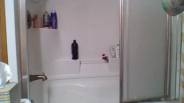 terry2big4u24 online show from February 21, 2025, 6:37 pm