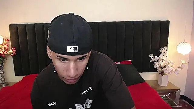 soft attraction online show from March 28, 2026, 7:35 pm