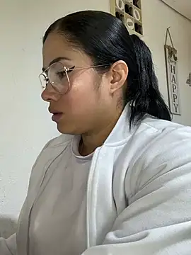 Snapshot of Sweet__Nurse1 chatting on May 6, 2026, 3:28 pm Sweet Nurse1 online show from May 6, 2026, 3:28 pm