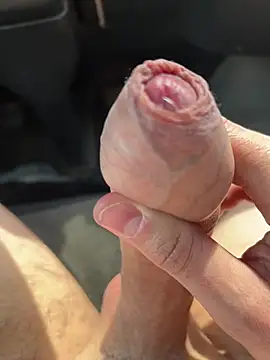 Snapshot of Joey7srv chatting on March 17, 2026, 11:24 am Joey7srv online show from March 17, 2026, 11:24 am