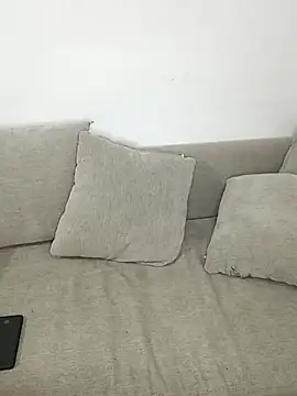 fany secret online show from October 13, 2025, 7:14 pm