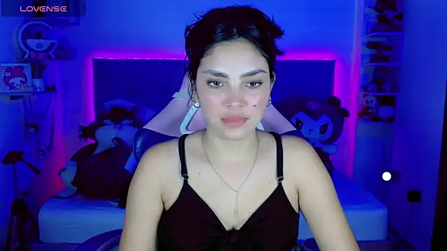 Snapshot of Kylie_brokee chatting on March 7, 2025, 10:10 pm Kylie brokee online show from March 7, 2025, 10:10 pm