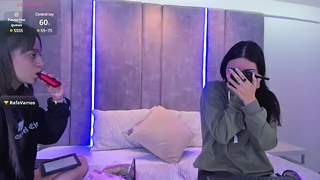 AmmyJones  online show from March 2, 2025, 11:39 am