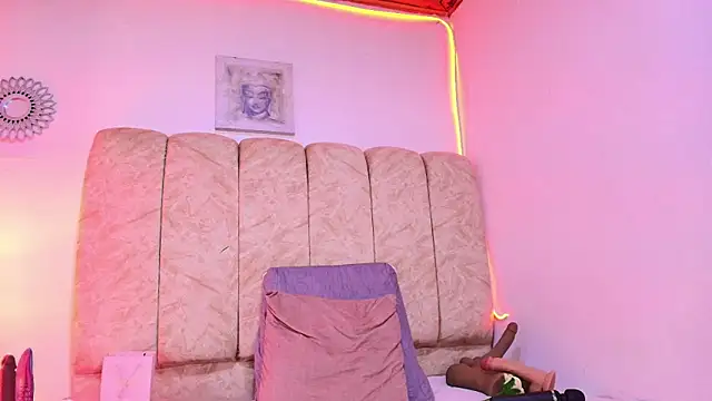  Marcela   online show from April 1, 2026, 1:41 pm